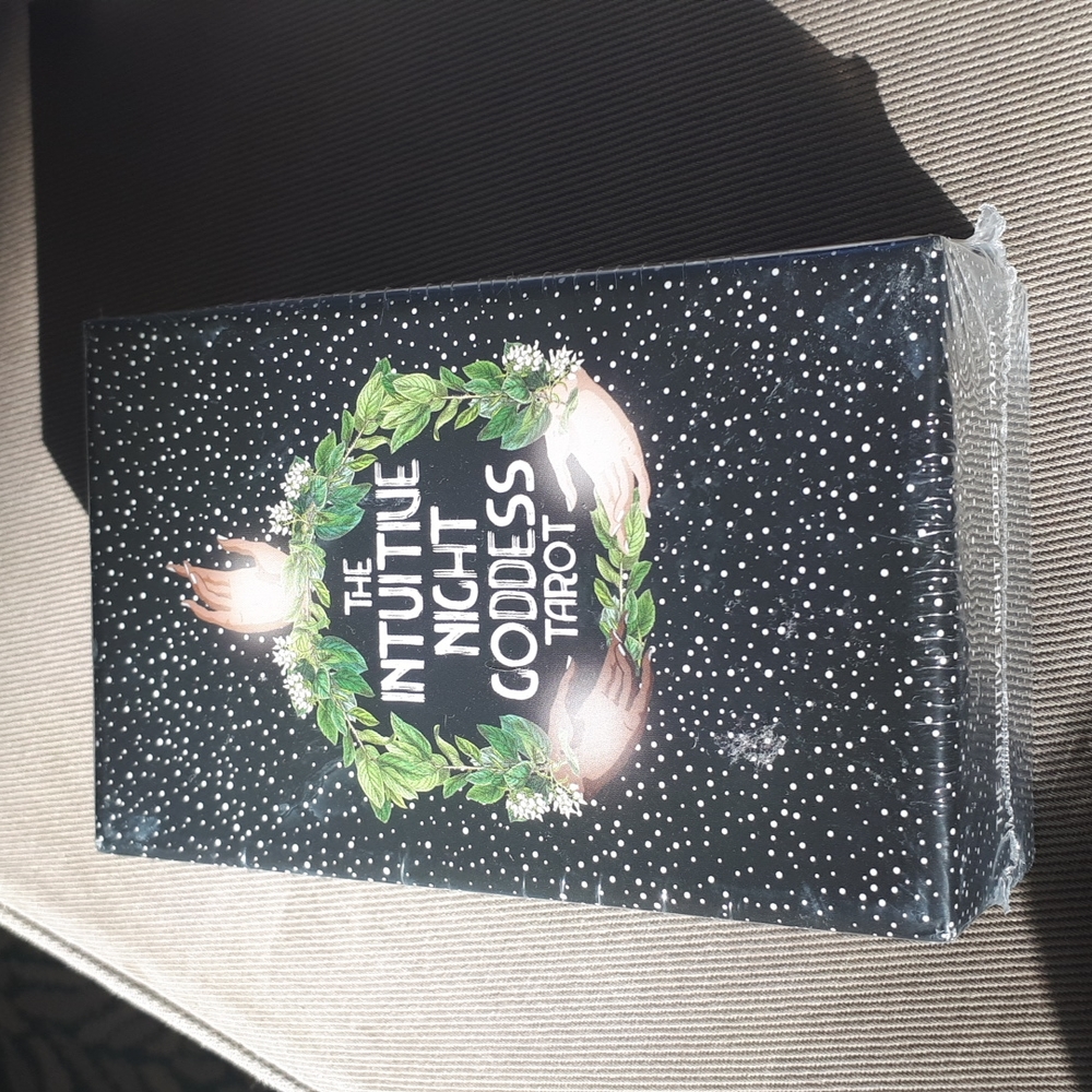NIB The Intuitive Night Goddess Tarot deck and guide